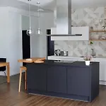 Daire Cozy 2br In Kalamaja With Rooftop Terrace, Cinema, Keyless Check-in Tallinn