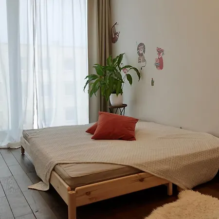 Cozy 2br In Kalamaja With Rooftop Terrace, Cinema, Keyless Check-in Daire