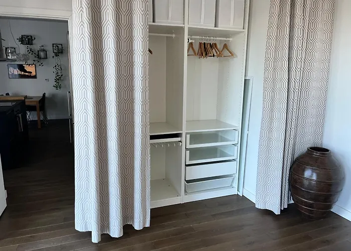 Cozy 2br In Kalamaja With Rooftop Terrace, Cinema, Keyless Check-in 公寓 *