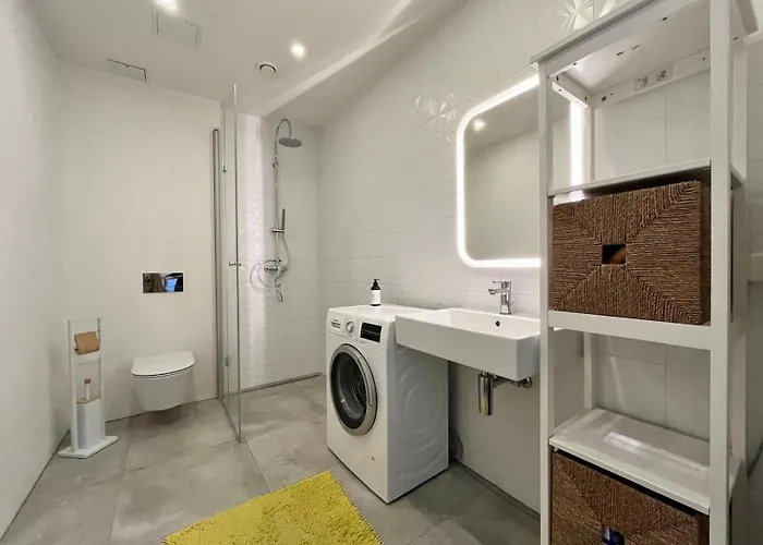 Cozy 2br In Kalamaja With Rooftop Terrace, Cinema, Keyless Check-in Таллин