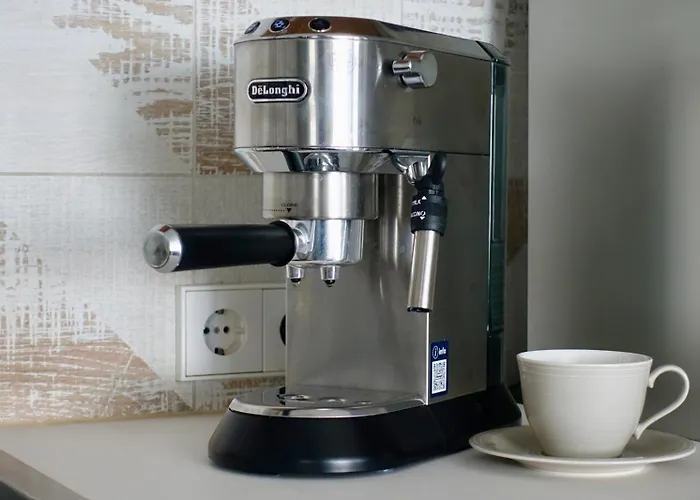 Cozy 2br In Kalamaja With Rooftop Terrace, Cinema, Keyless Check-in Lägenhet